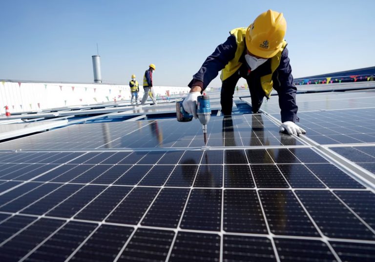 Curso de Trabajos de otro tipo de Instalaciones tales como Instalaciones solares fotovoltaicas o instalaciones eólicas (C23) en Unitec Formación